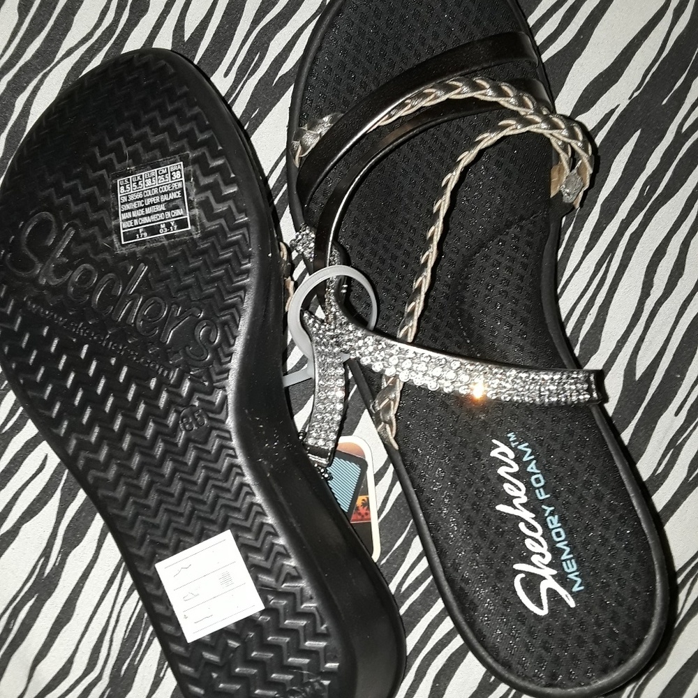 Sketchers sandals